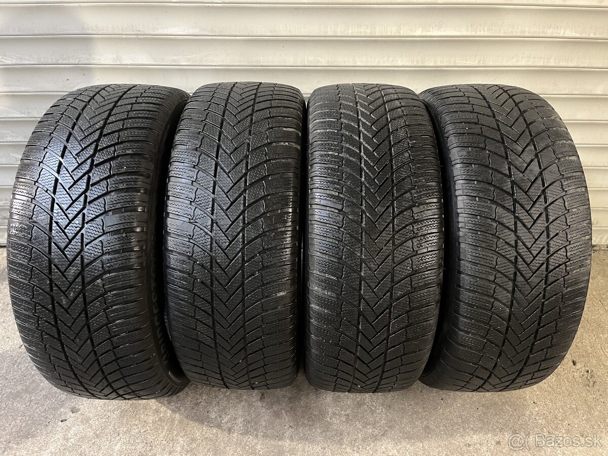 255/50R19 107V