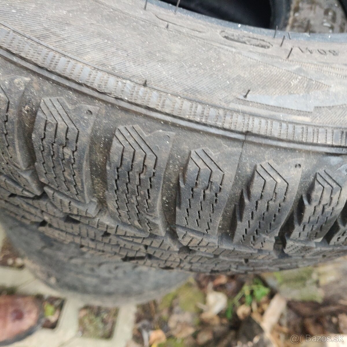 Zimné: 4x 185/60 r15 Nokian 88T