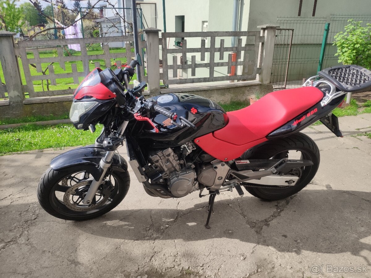 Hondu hornet CB600F