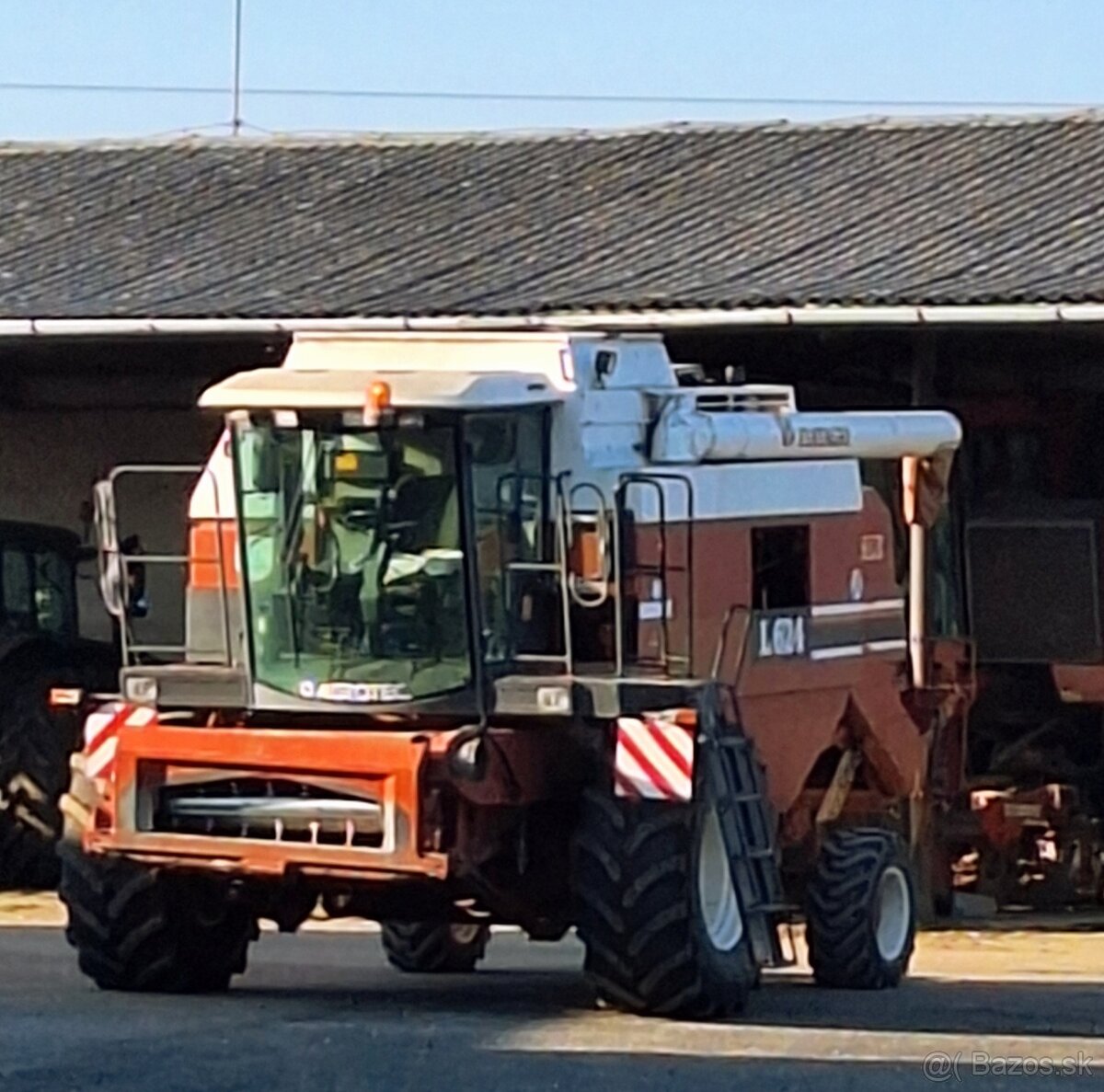 Ponúkame na predaj kombajn Fiatagri, Laverda L 624