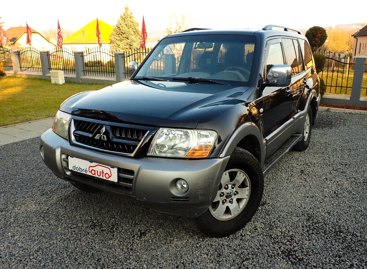 MITSUBISHI PAJERO WAGON 3.2 DI-D 118kW ŤAŽNE - 4x4 - KOŽA