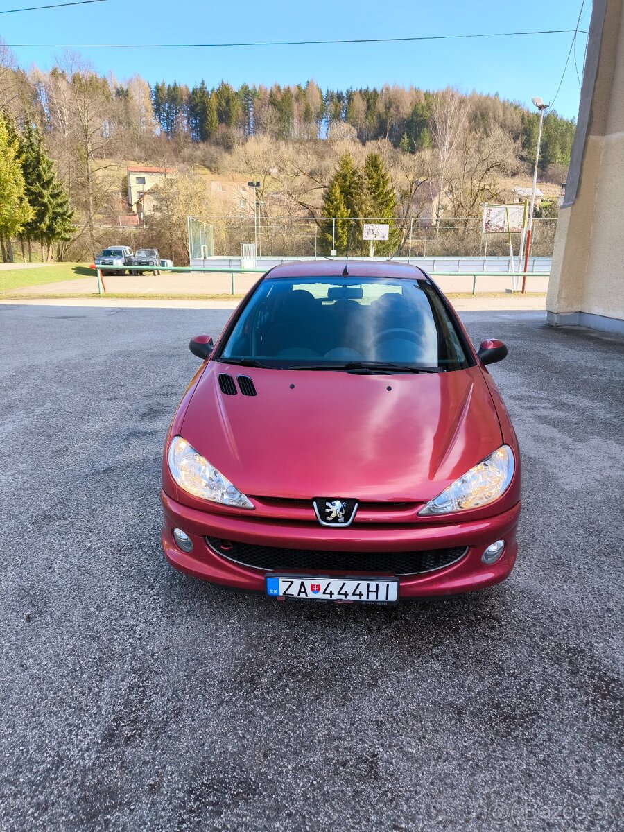 Peugeot 206