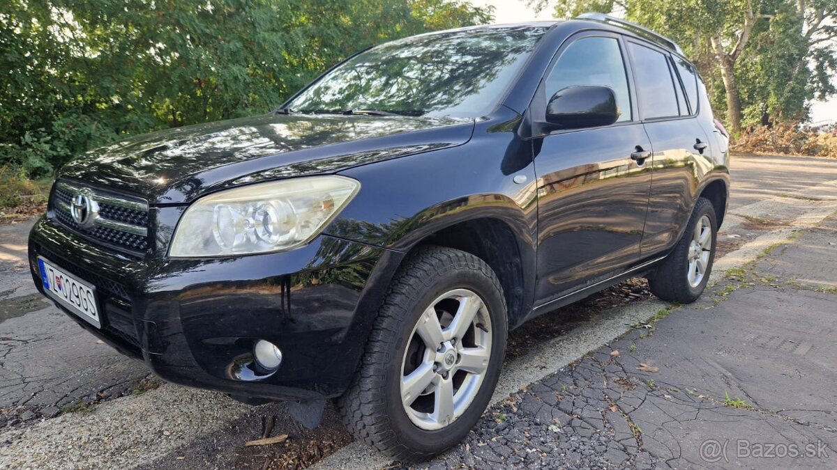 TOYOTA RAV 4 2.2D-ID.4WD