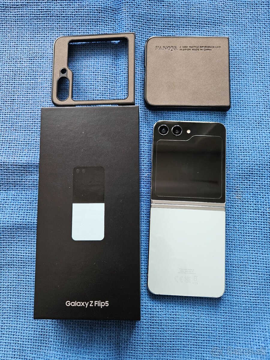 samsung galaxy z flip 5-mint