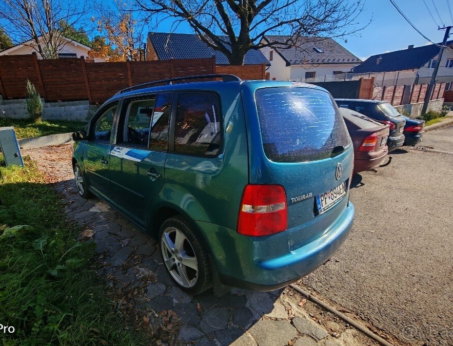 Ponúkam na Volkswagen Turan 1.9 tdi 77 kw r.v 2005 M6