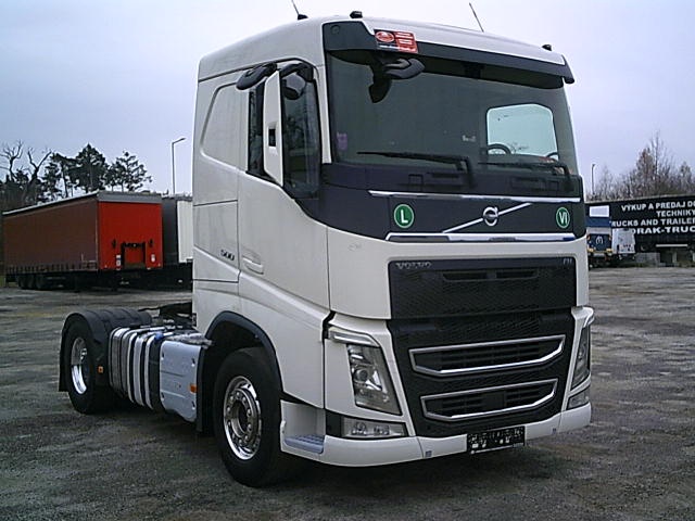 VOLVO FH 13 500, automat, hydraulika, ALU Disky, 2016