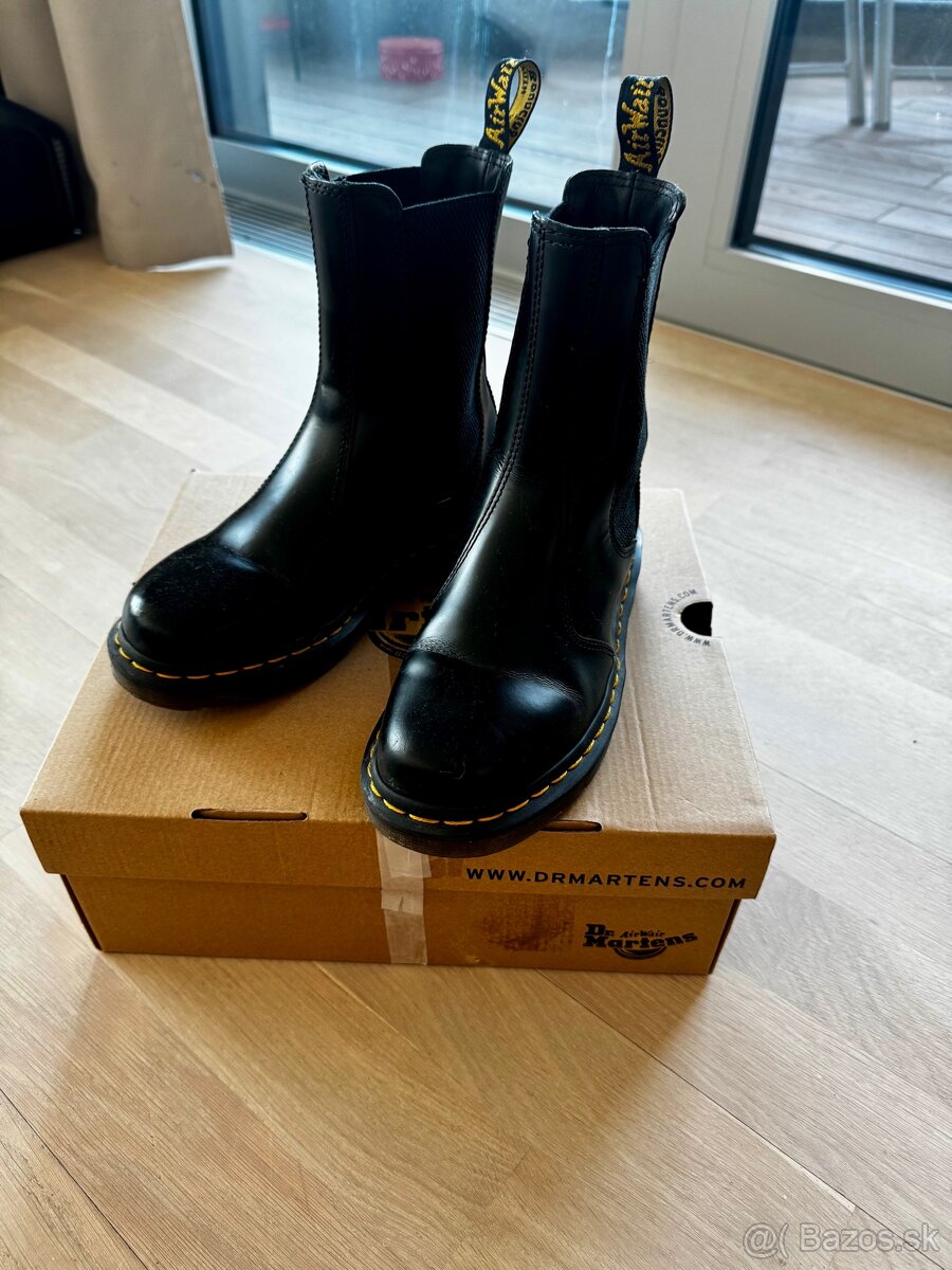 Dr. Martens Chelsea cizmy