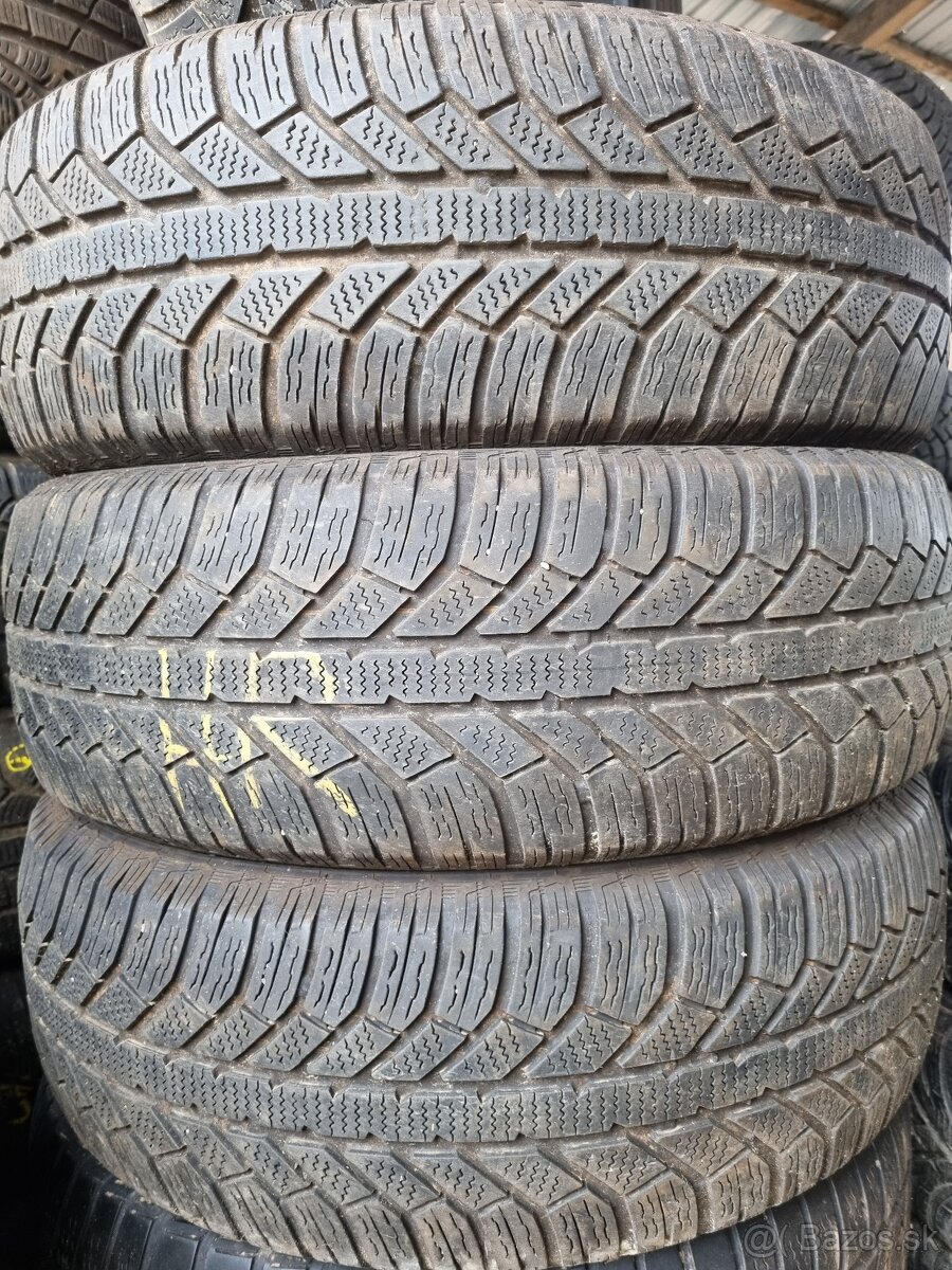 215/65R16