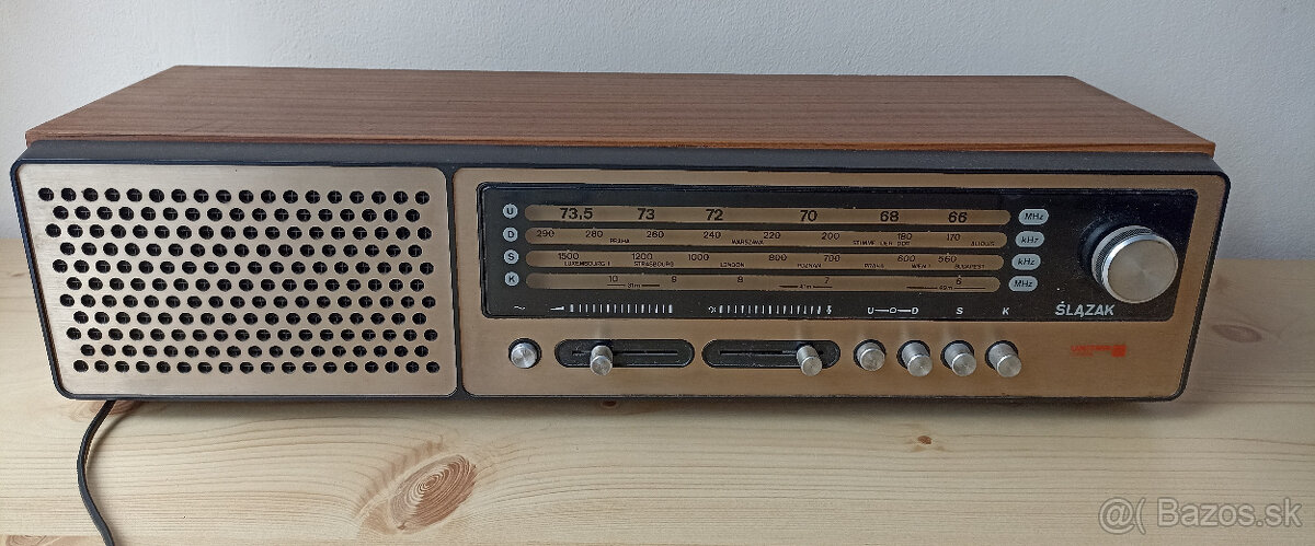 Staré retro radio Unitra Diora Slazak