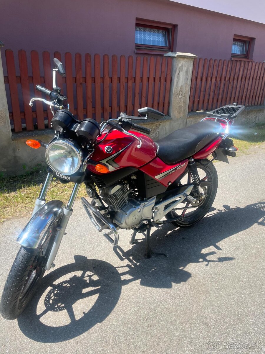 Yamaha ybr 125