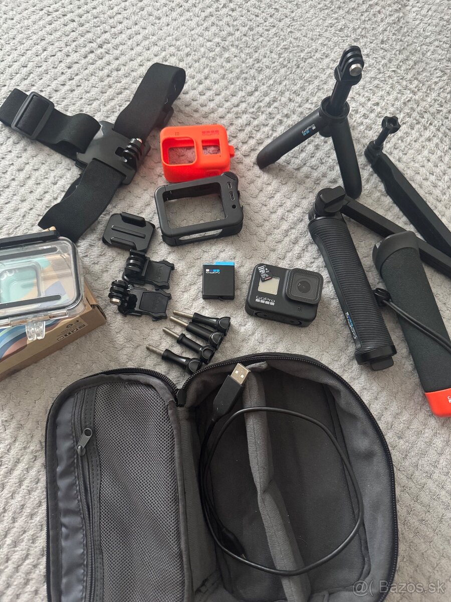 GoPro Hero 8 Black + prislusenstvo