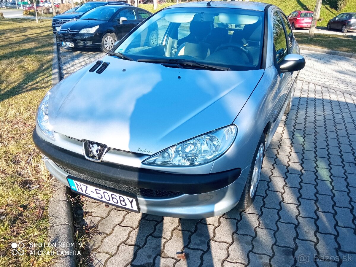 Peugeot 206