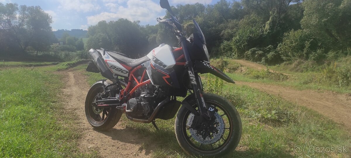 KTM 990 super moto R