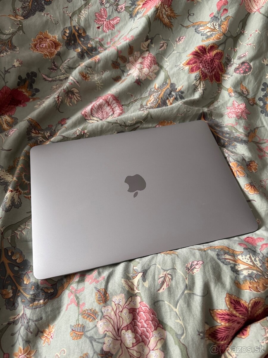 MacBook Air M1