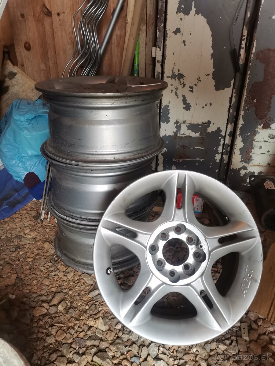 Elektrony R15 x 114,3