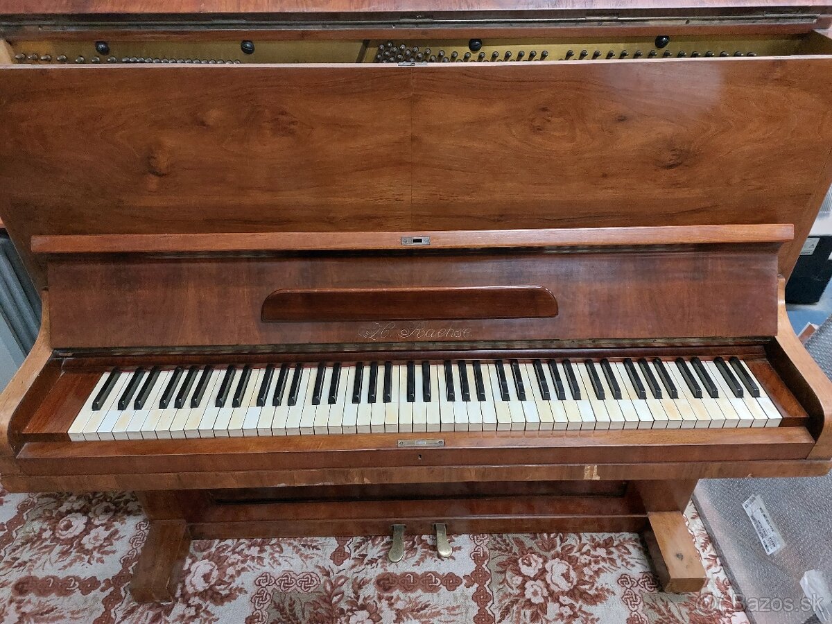 Pianino