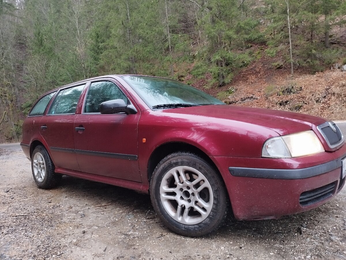 Škoda Octavia 1