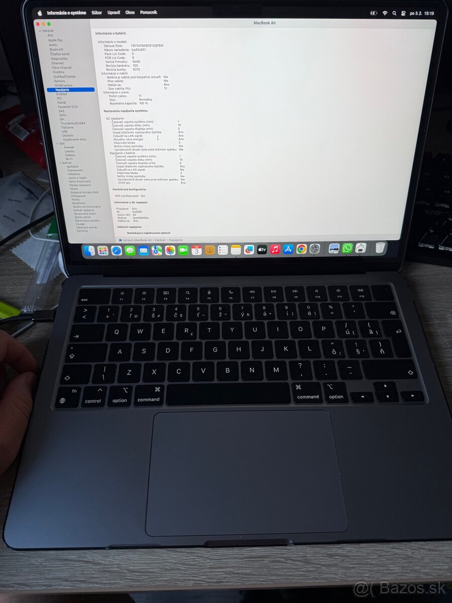 Macbook Air M2 - zaruka 8GB/256 SSD