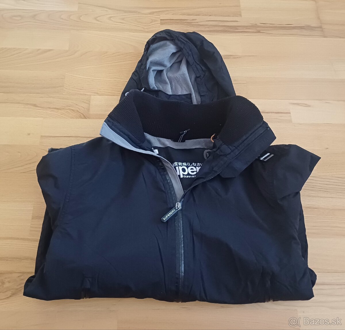 Superdry čierna windstopper