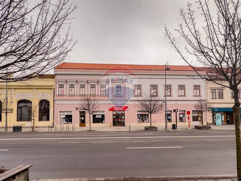 Obchodný dom Orava- Lučenec - NA PREDAJ