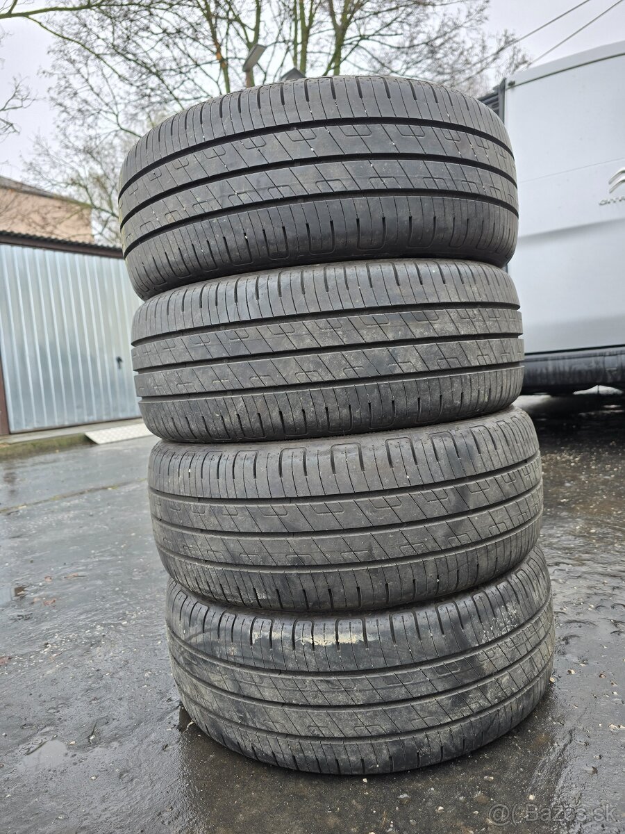 zánovné letné pneumatiky 205/45 r17