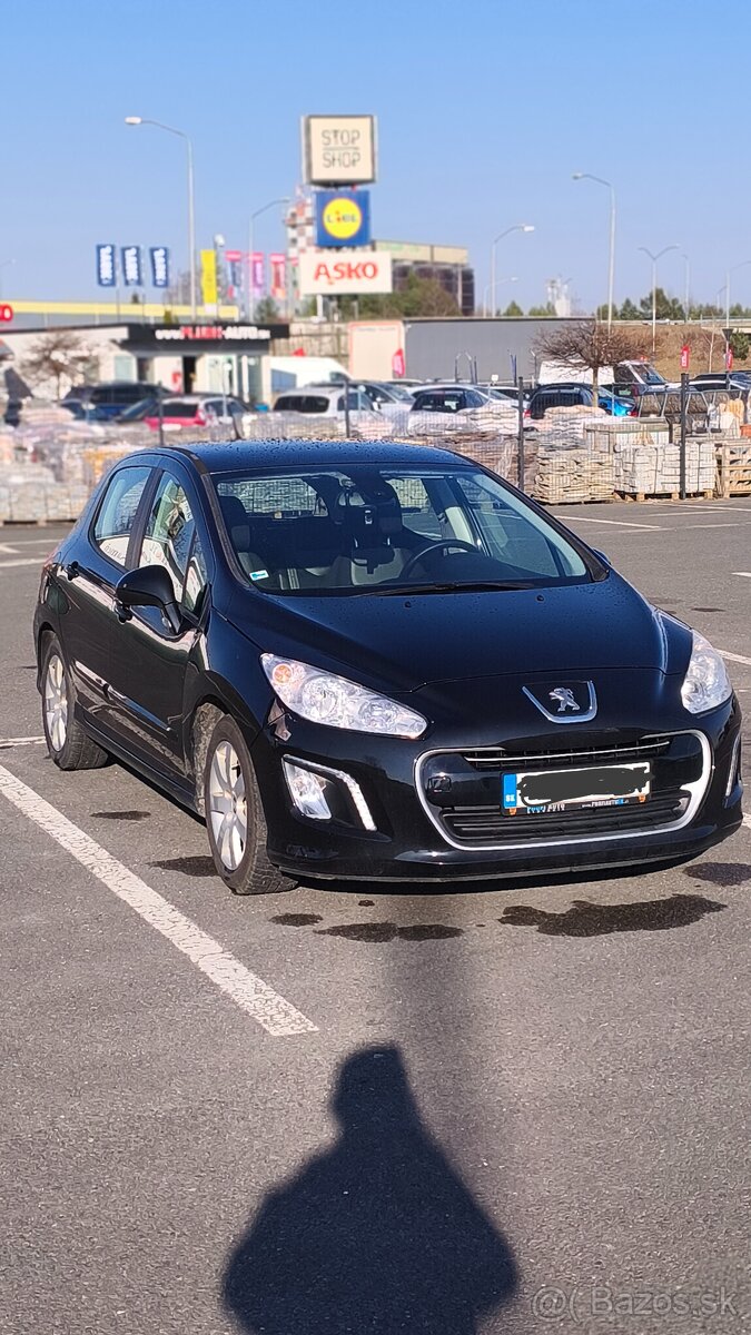 Peugeot 308 2012