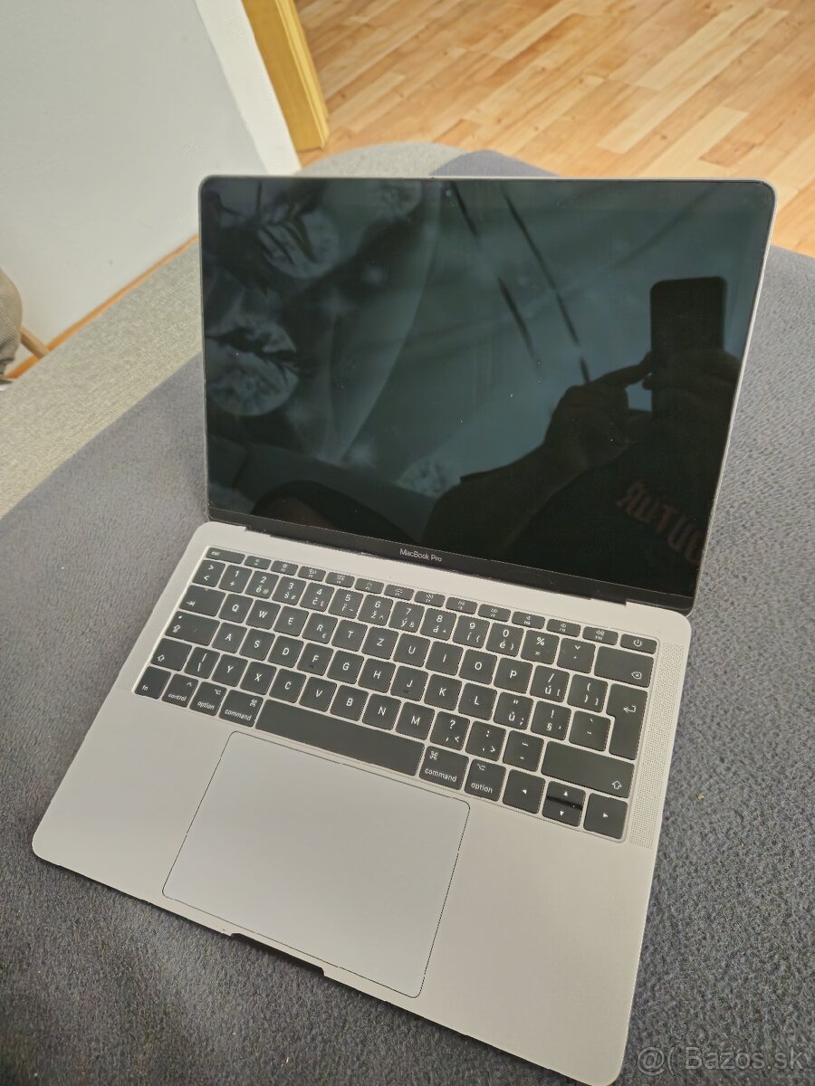 Macbook pro 13 2017 na súčiastky