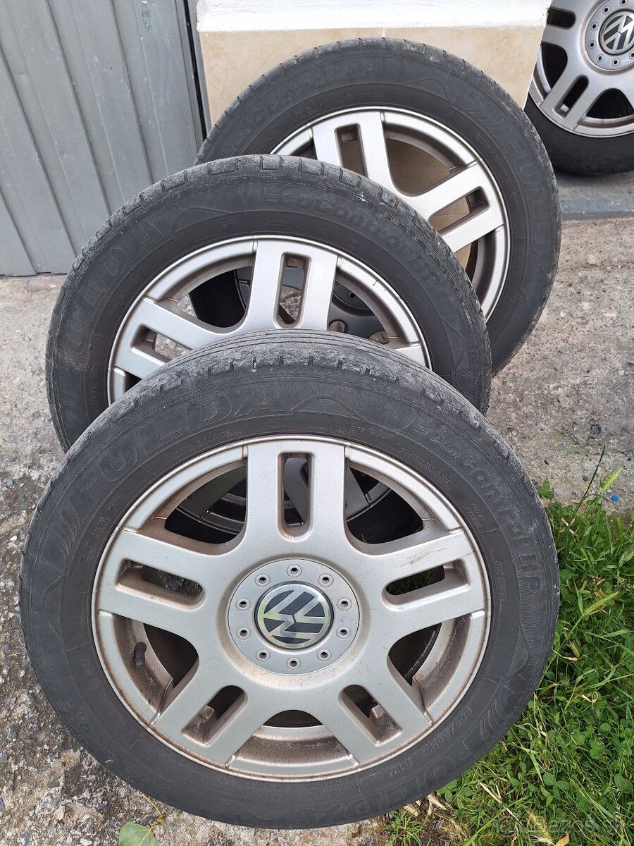 5x100 R16