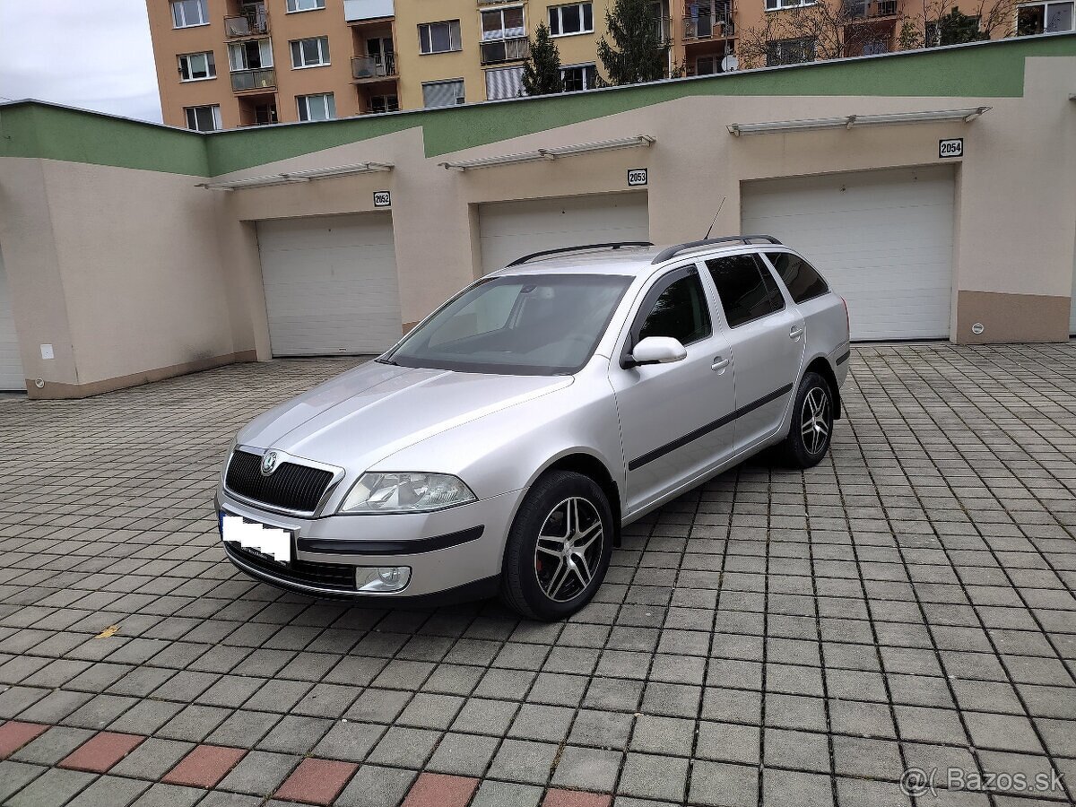 Škoda Octavia Combi 2 1,9 TDI 77kw 4x4 Elegance