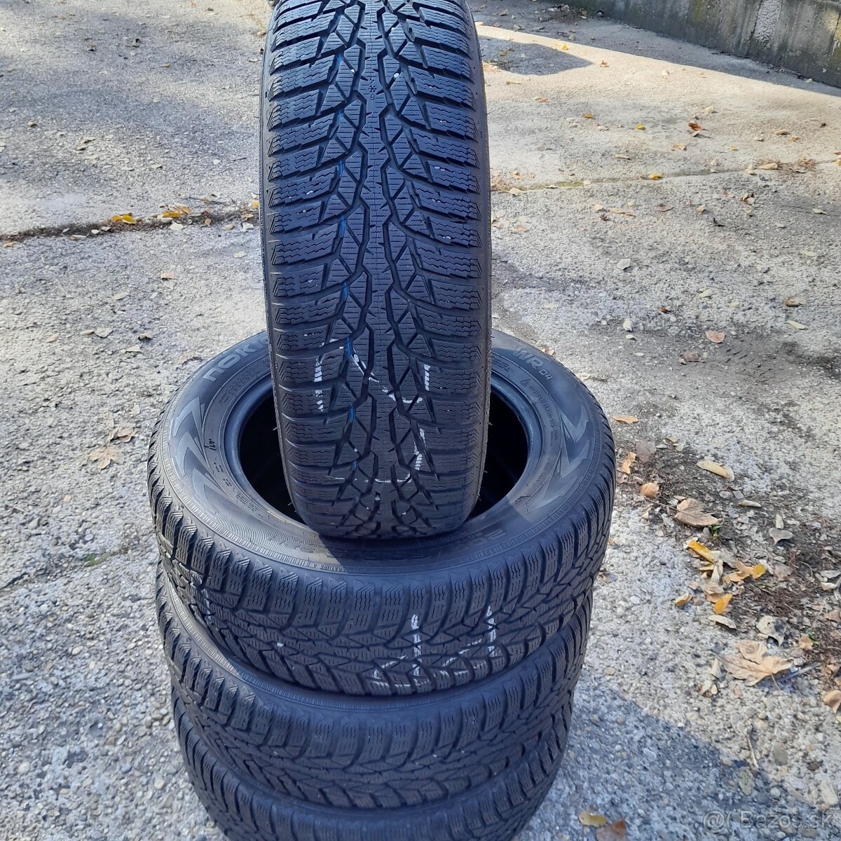 Zimne pneu 205/60 r16