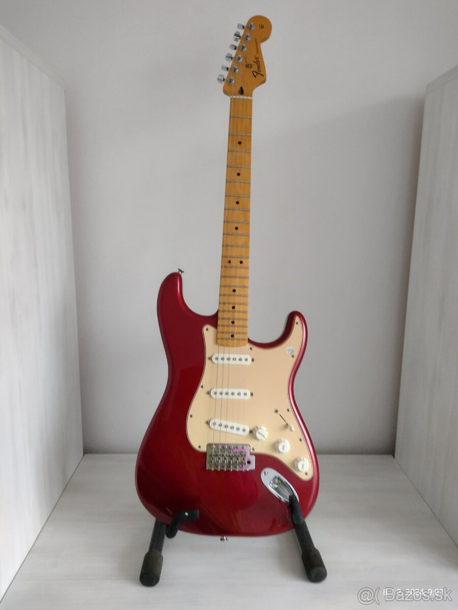 Gitara Fender Stratocaster