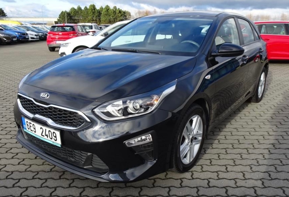 KIA CEED 1.5 T-GDI AUTOMAT 2022 Záruka