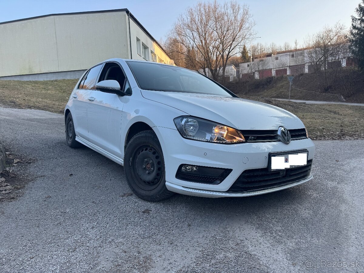 VW Golf automat 7, benzín 1.4 TSI R-LINE 105.000km