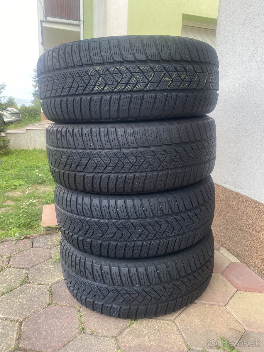 225/45 r18 pirelli