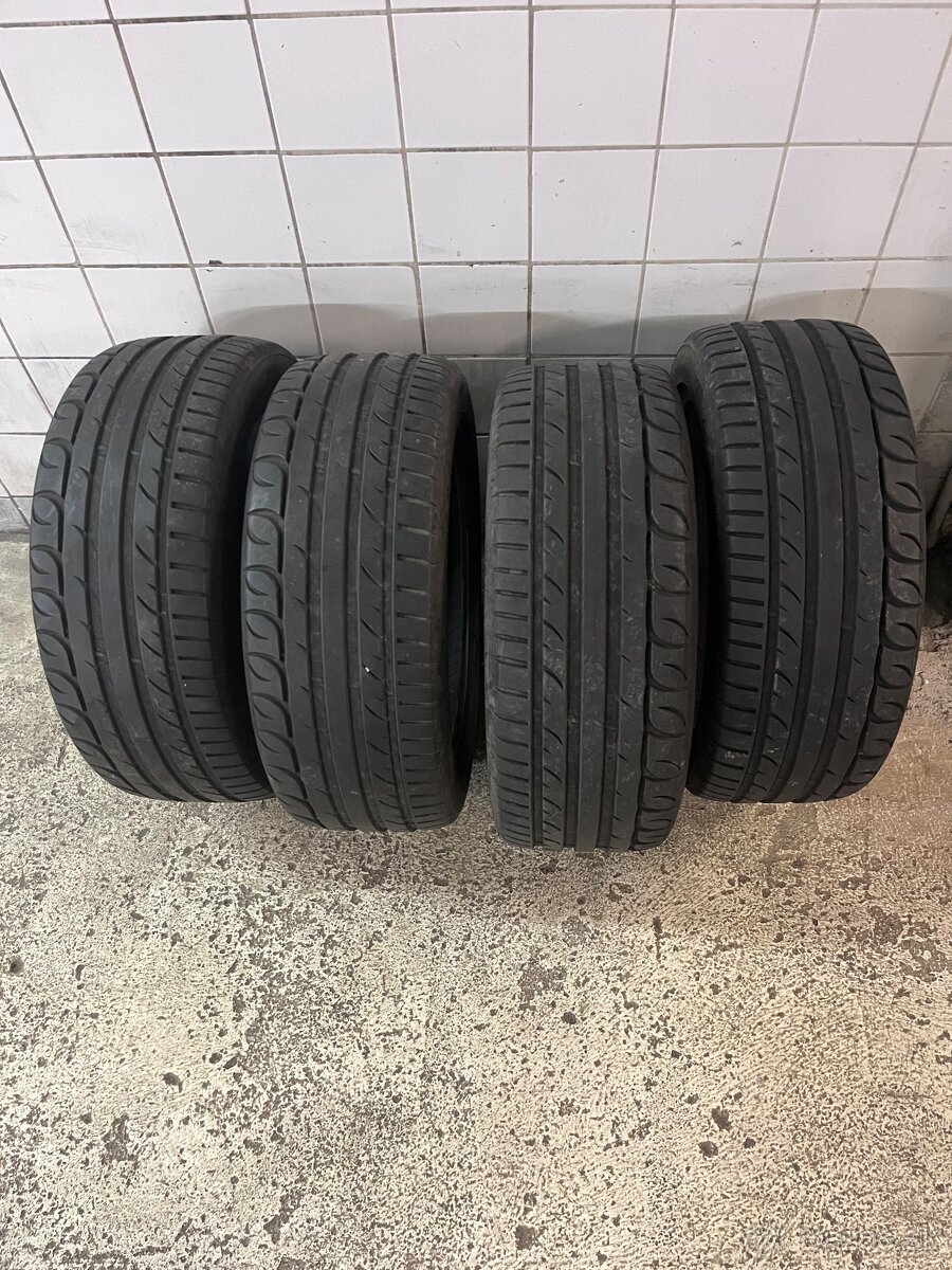 Predam 225/45 R17