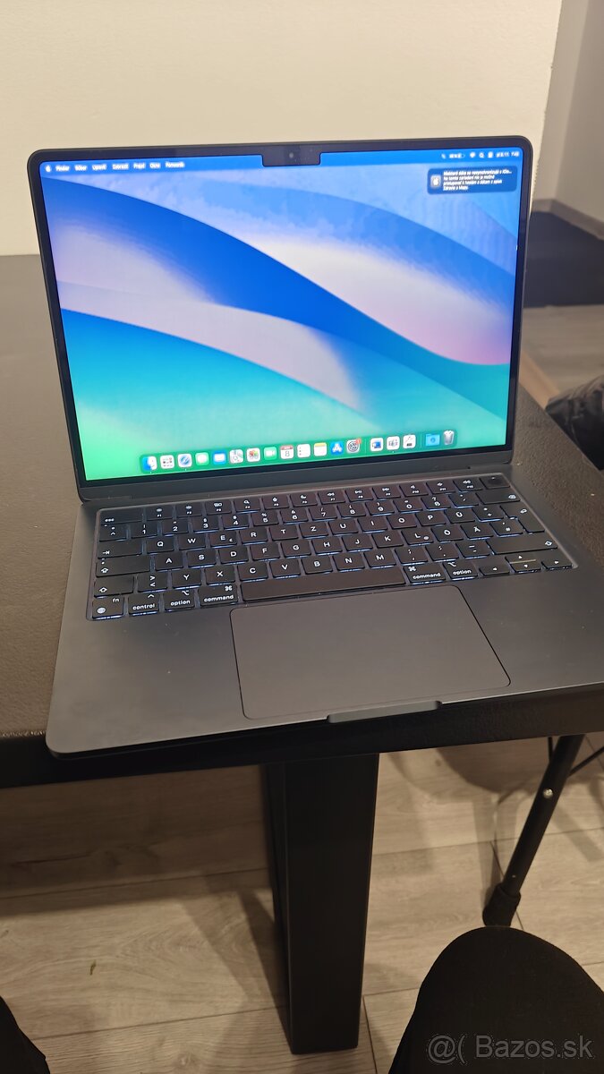 MacBook air m3 8/256gb