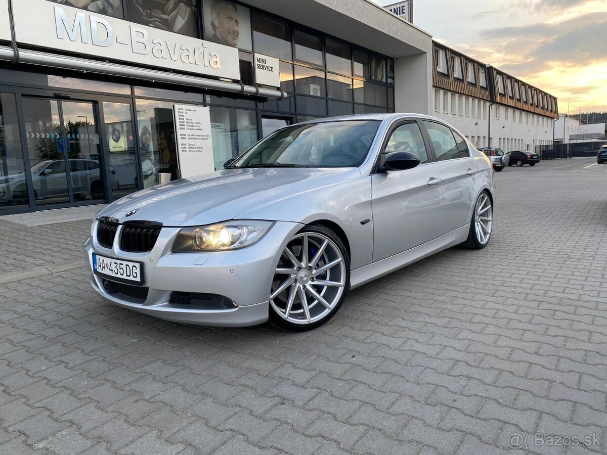 BMW 335i