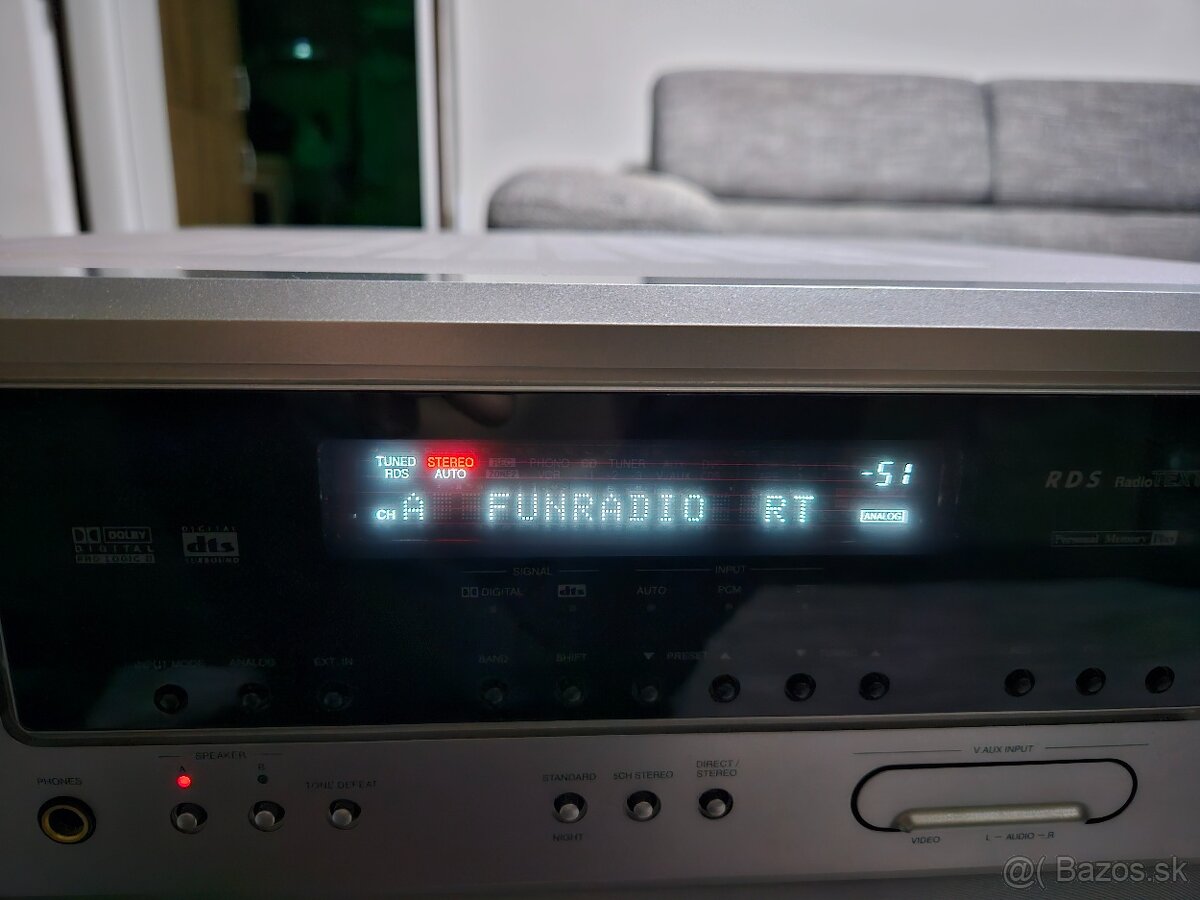 DENON AVR-1306,Receiver 6,1 channel,strieborna farba