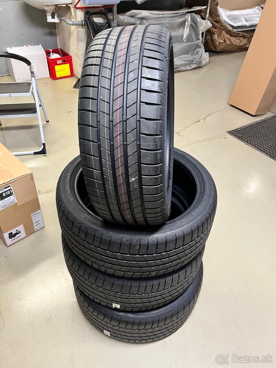 Pneumatiky Bridgestone Turanza 225/40 R19 93Y