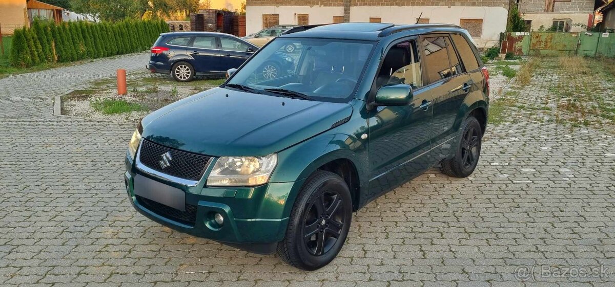 Suzuki Grand Vitara 1.9DDiS 95Kw R.v.:4/2009 M5 4x4 SUV