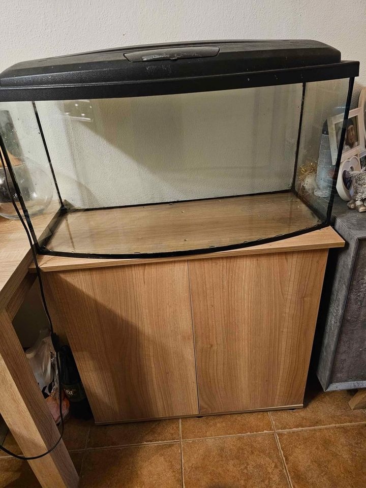 Aquarium 100l so skrinkou