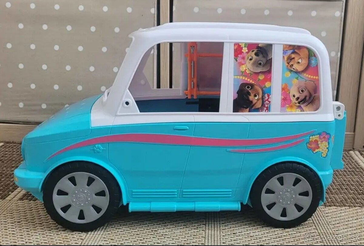 Barbie karavan