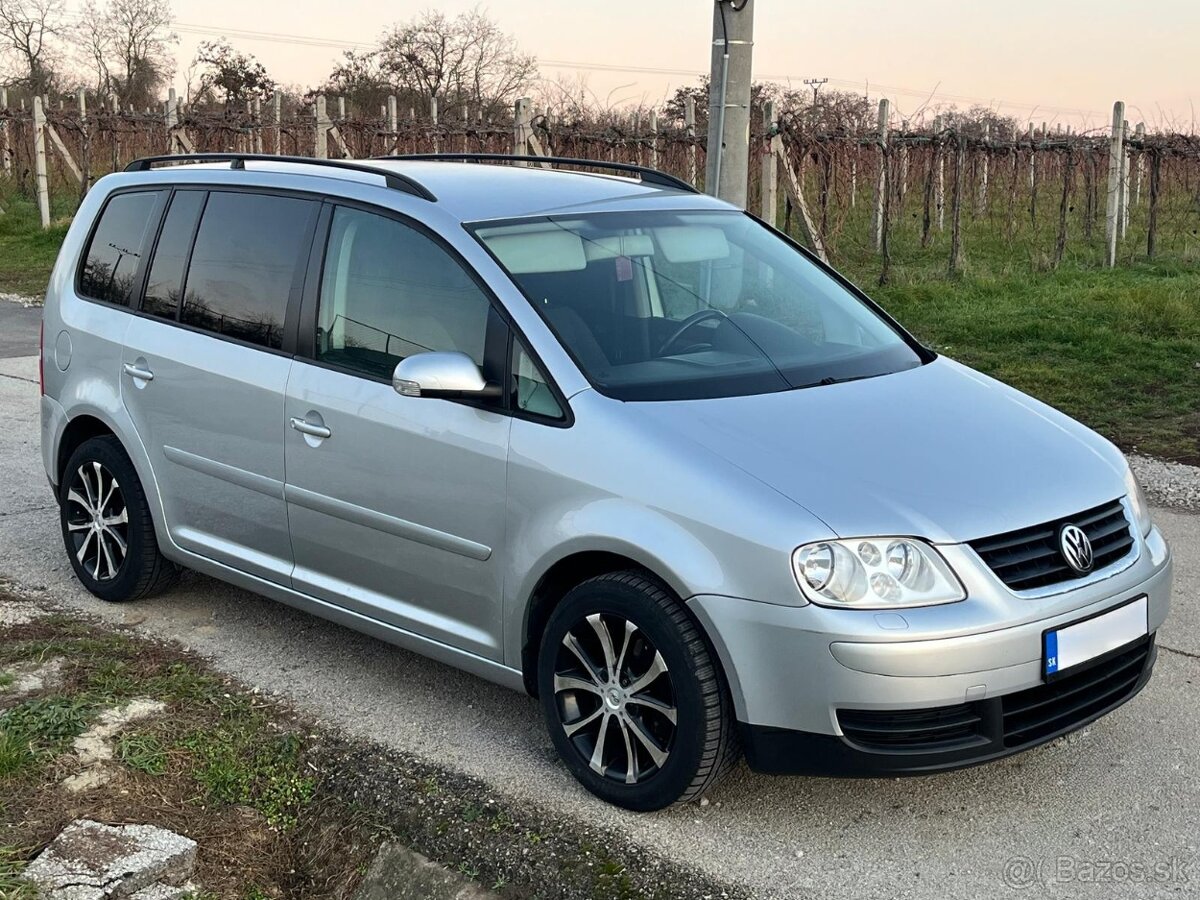 Vw touran 1.9 tdi 7 miestne