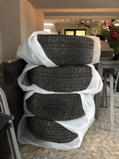 Continental zimne 4ks 255/45 R19