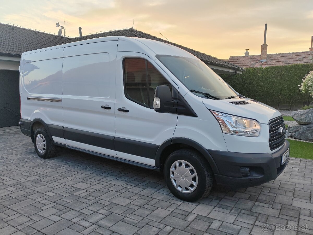 Ford Transit 3 miest L3H2