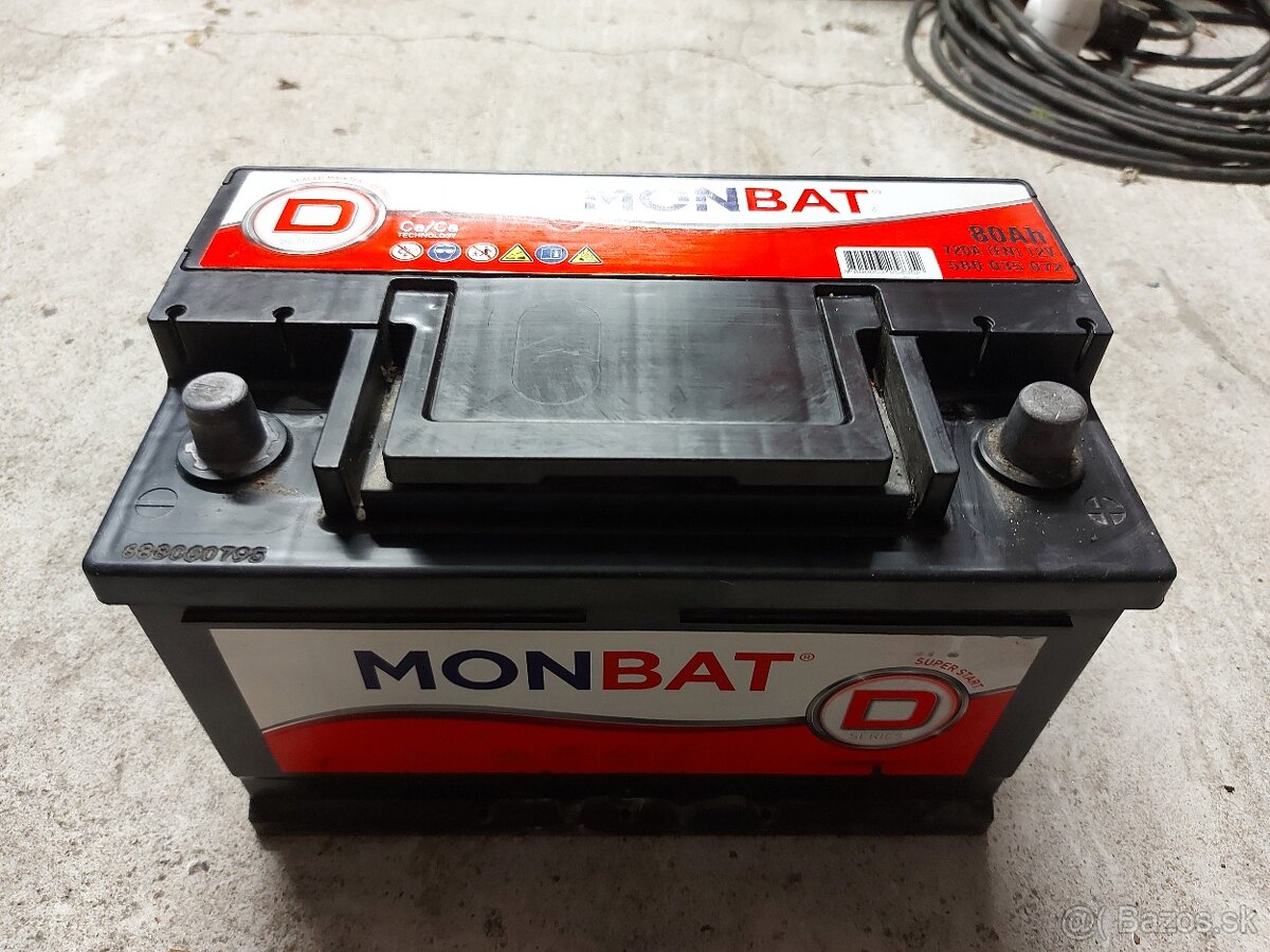 Autobateria 80Ah 720A Monbat