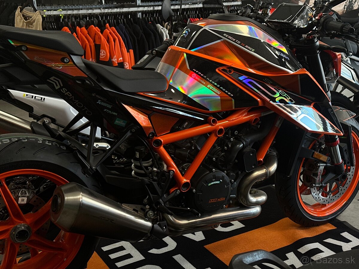 KTM 1290 super duke R / 2023