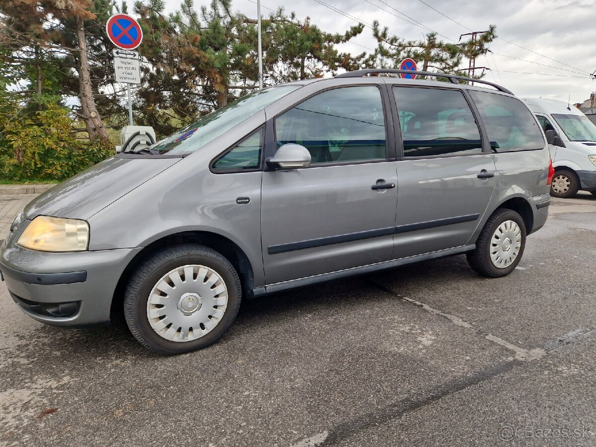 REZERVE  Volkswagen Sharan 1.9 TDI 85 KW  1.maj. bez korozie