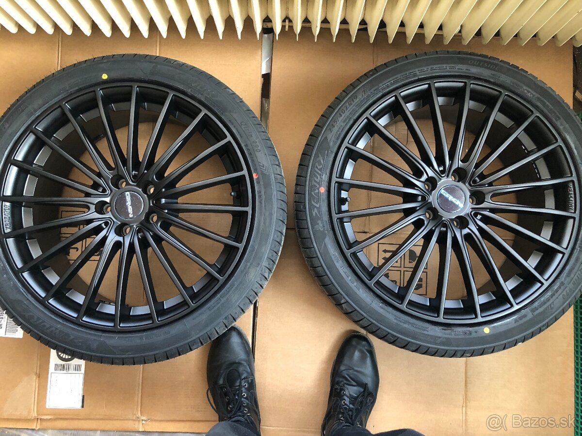 245/40 R19 03/24