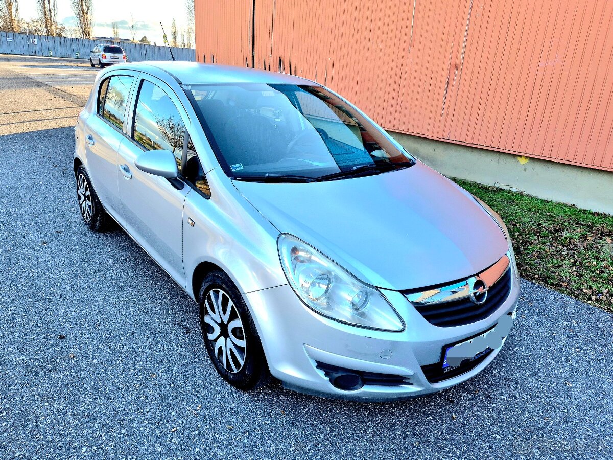 Predám Opel Corsa D 1.0 12v 44kw Ecotec r.v.2009